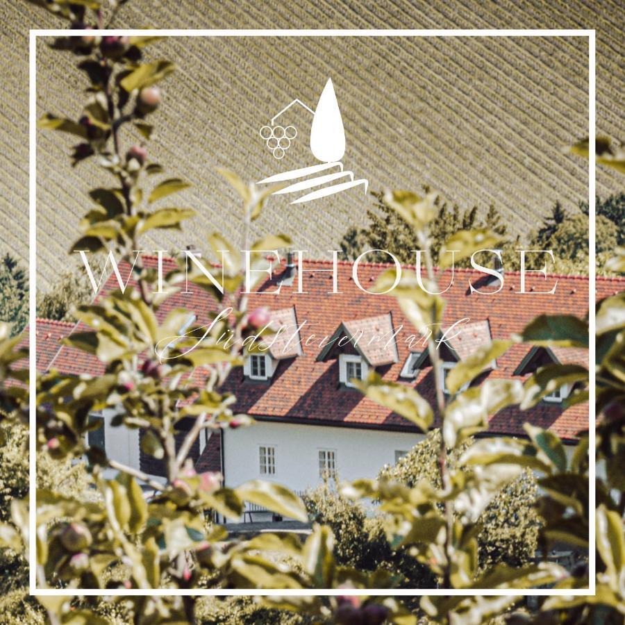 Winehouse Living Villa Leutschach Bagian luar foto